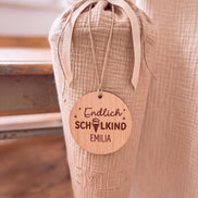 Schultüten Anhänger aus Holz personalisiert – Geschenk zur Einschulung mit Name, Holzanhänger für Schultüte, Schulkind 2026,