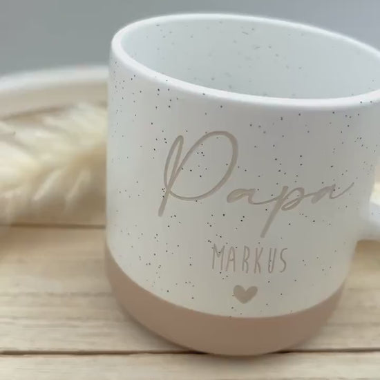 Papa Tasse mit Name & Herz, graviert, personalisierte Keramiktasse, Geschenk für Vater – Vatertag oder Geburtstag, Männergeschenk,