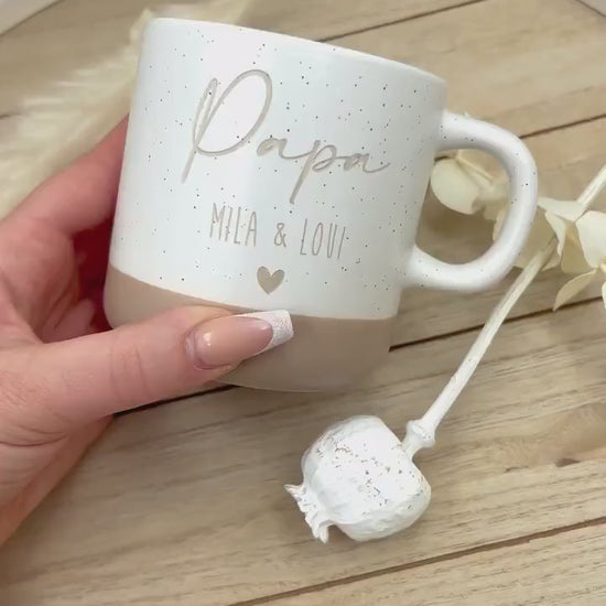 Tasse Papa, Graviert mit Kindernamen & Herz – Keramik  – Vatertagsgeschenk – Personalisiert, Geschenk von Kindern, Weihnachten, Bester Papa