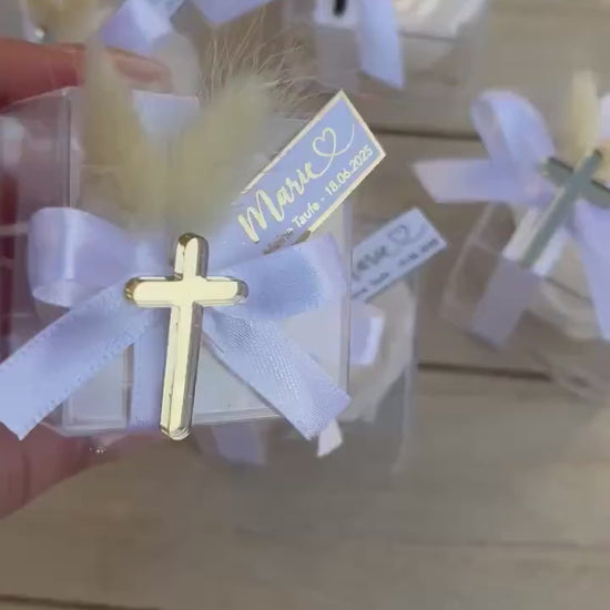 Gastgeschenk Taufe o. Kommunion - Acryl Kreuz - Personalisiert mit dem Namen, gold oder silber, Rosenseife,