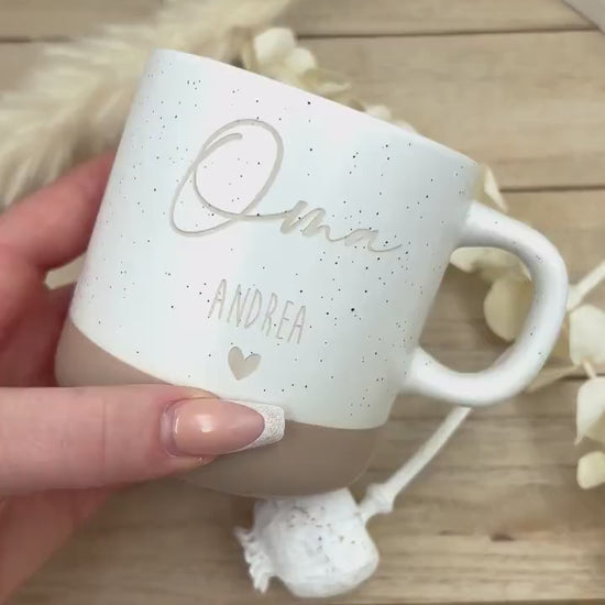 Oma Tasse mit Name & Herz – personalisierte Keramiktasse – Geschenk für Großmutter – Geburtstag, Muttertag – 360 ml – Beste Oma, Danke Oma,