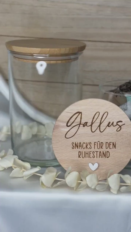 Geschenk zum Ruhestand personalisiert – Snackglas mit Name – Snacks für den Ruhestand – Vorratsglas mit Holzdeckel, Rentner, Pension,