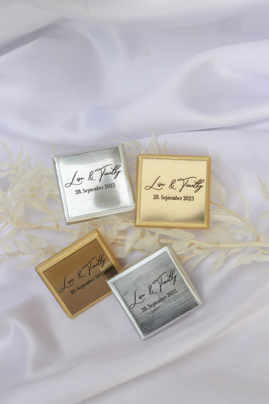 10 x Personalisierte Schokoladen mit personalisierten Gold oder Silber Plättchen (ab 10 Stück)