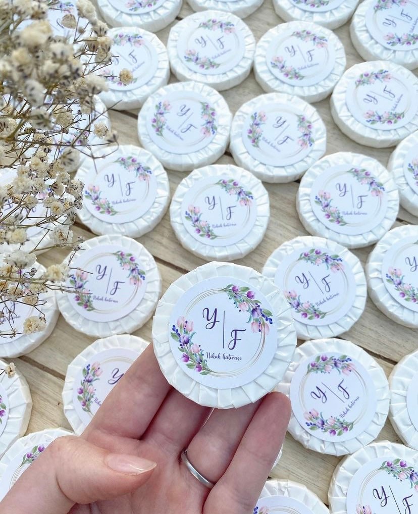 Gastgeschenk - 10 Personalisierte Mini Seifen - Beschriftet - Hochzeit - Geburtstag - Taufe - Kommunion