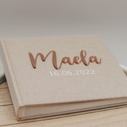 Baby & Kinder Fotoalbum personalisiert oder Gästebuch mit Acryl Schriftzug - mit Wunschtext - mein erstes Jahr - Leinenbuch - 60 Seiten