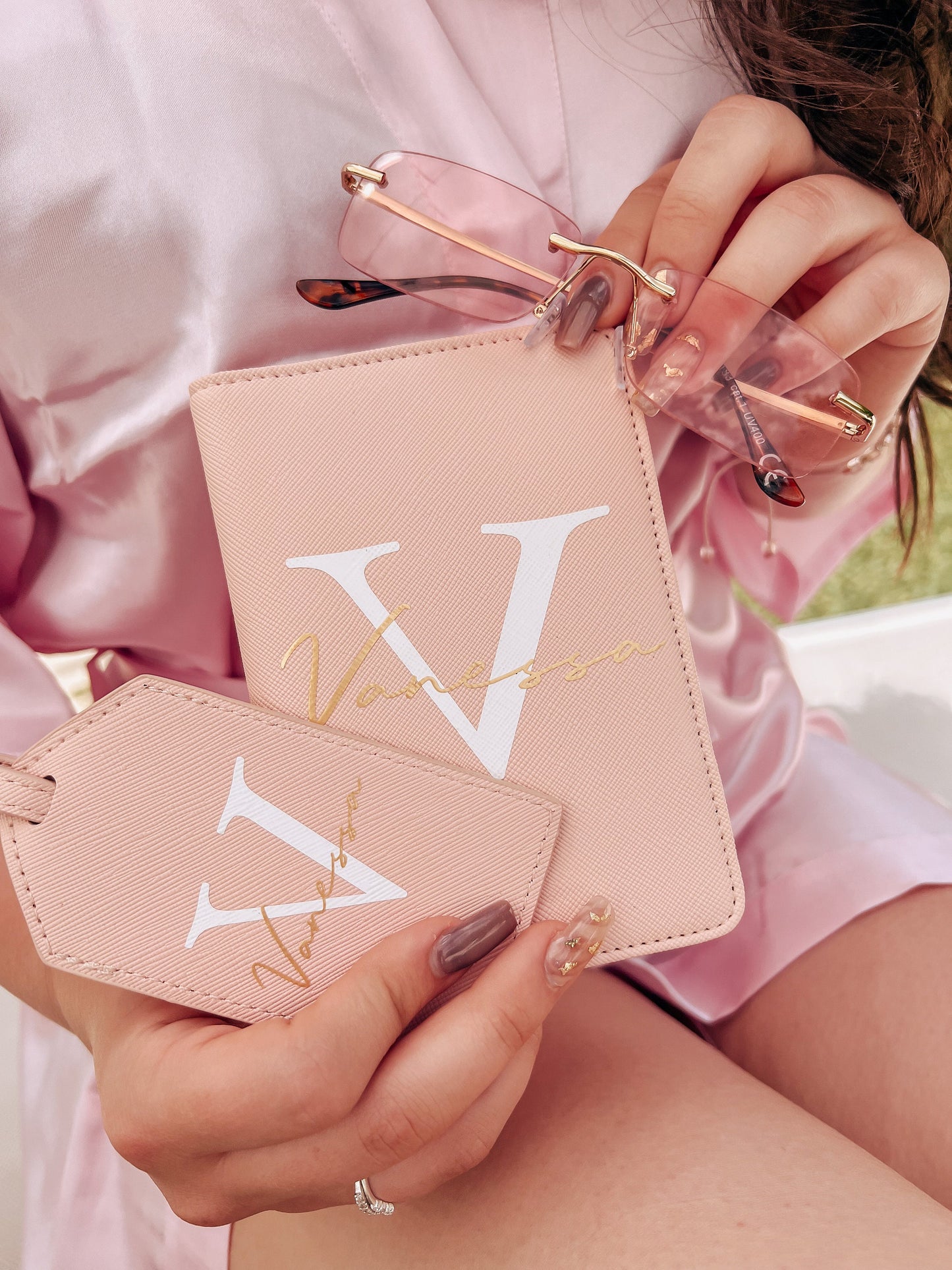 Reisepasshülle + Kofferanhänger personalisiert, Flitterwochen Geschenk, Passporthülle, Reise Geschenk, Geschenk für Paare