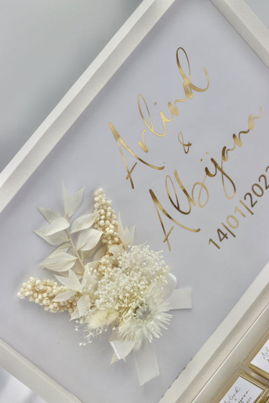Gastgeschenk Hochzeit Verlobung Schokobox mit Trockenblumen Weiß Gold Geburtstag personalisiert mit Namen