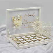 Gastgeschenk Hochzeit Verlobung Schokobox mit Trockenblumen Weiß Gold Geburtstag personalisiert mit Namen