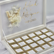 Gastgeschenk Hochzeit Verlobung Schokobox mit Trockenblumen Weiß Gold Geburtstag personalisiert mit Namen