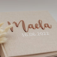 Baby & Kinder Fotoalbum personalisiert oder Gästebuch mit Acryl Schriftzug - mit Wunschtext - mein erstes Jahr - Leinenbuch - 60 Seiten