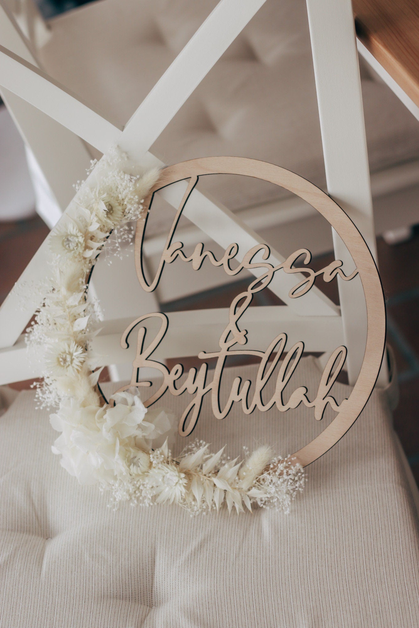 Holzschild personalisiert mit zwei Namen Ø25 cm, Hochzeit Willkommensschild Hochzeitsdeko