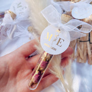 Gastgeschenk Hochzeit Verlobung - Reagenzglas mit getrockneten Rosenknospen & Blattgold 
