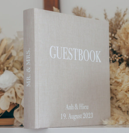 Hochzeit Gästebuch/Fotoalbum aus Leinen, "Mr&Mrs" Druck auf dem Buchrücken, minimalistisch, personalisiert mit Namen