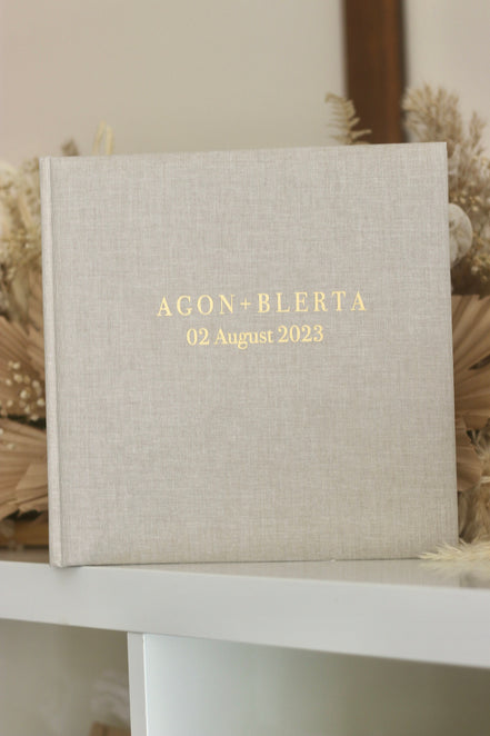 Hochzeit Gästebuch/Fotoalbum aus Leinen, minimalistisch, personalisiert mit Namen