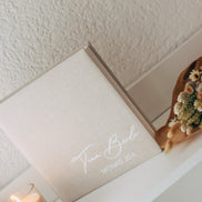 Team Bride - JGA Fotoalbum / Gästebuch - Mit Namen der Braut - Leinenstoff beige