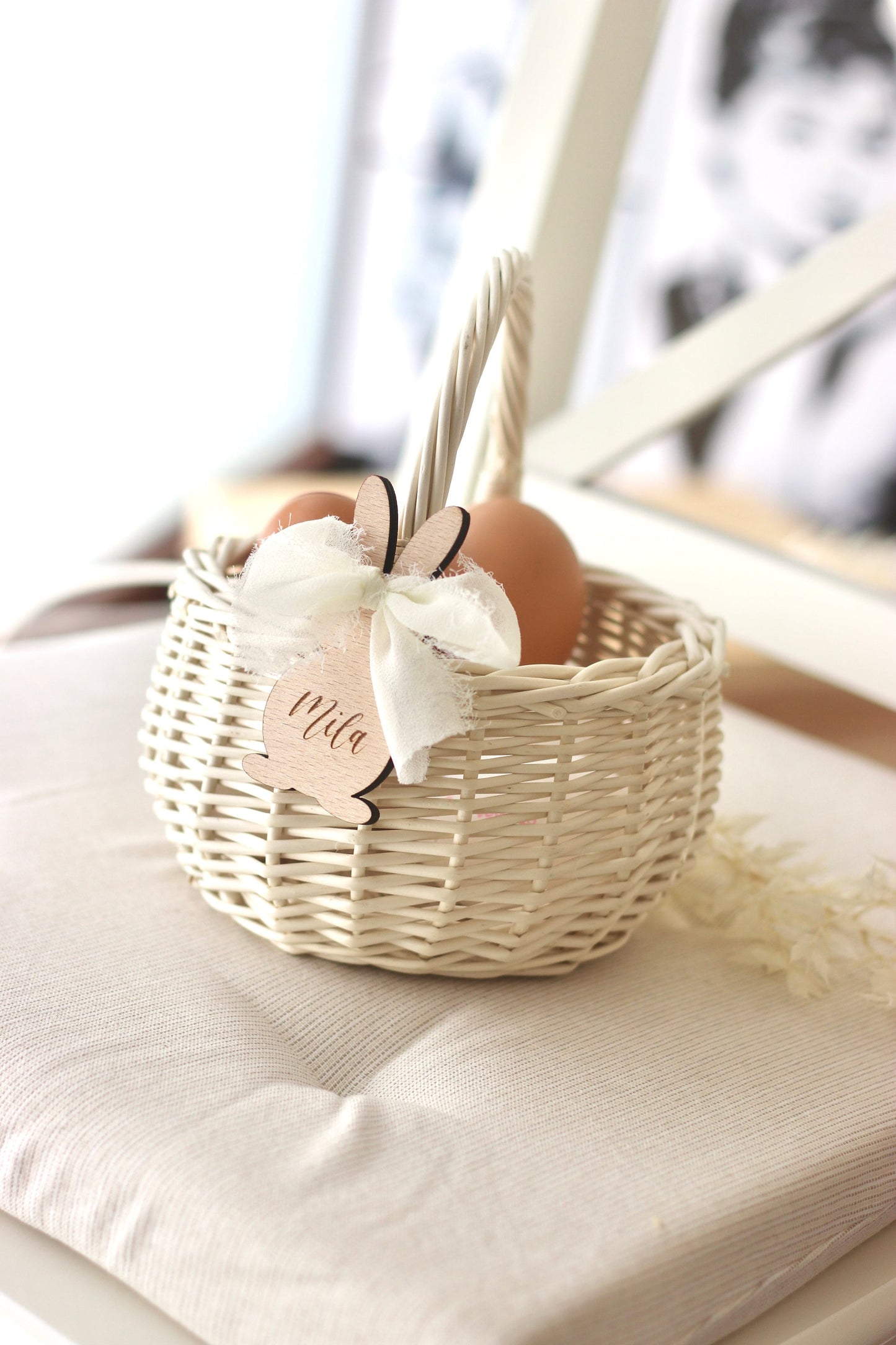 Osterkörbchen Geschenkkorb Ostern mit personalisiertem Anhänger in Hasenform - Geschenkidee zu Ostern - Ostergeschenk Kinder