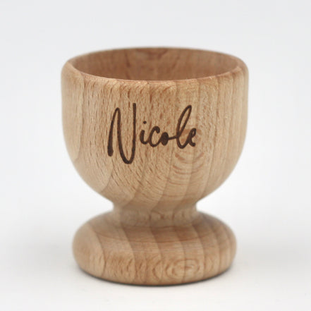 Personalisierte Eierbecher aus Holz mit hochwertiger Gravur - Osterdekoration Osterdeko Ostergeschenk Frühstückstisch